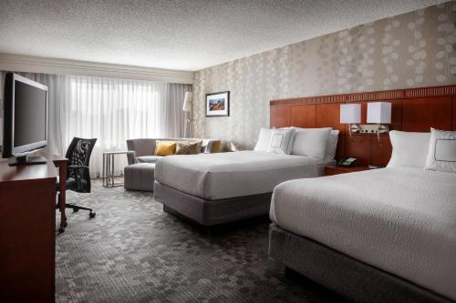 2 double beds