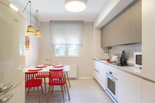 Bilbao Old Town VI by Aston Rentals, Bilbao (photo 6)