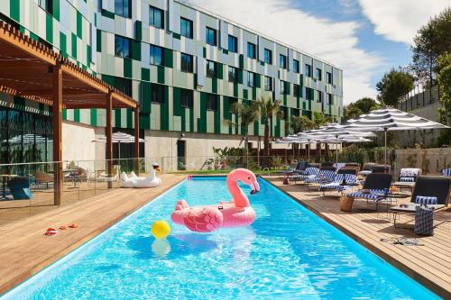 Moxy Sophia Antipolis - Hôtel - Biot