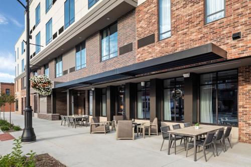 Courtyard by Marriott Owatonna Downtown - image 10