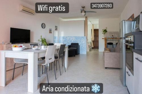  Isola Rossa-La Paduledda Open Rooms in Cascabraga