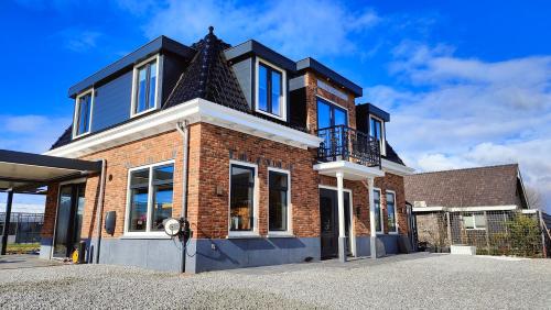  Villa Savannah in Roelofarendsveen