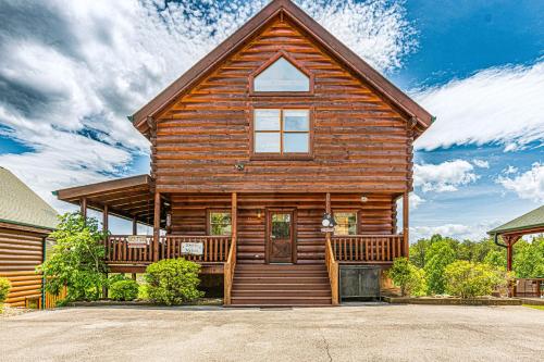 Knotty By Nature in Sevierville, USA