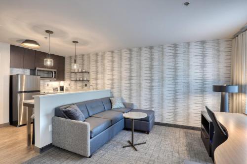 Studio, 1 King, Sofa bed