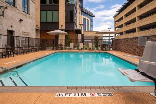 Courtyard by Marriott Houston Northeast - image 17