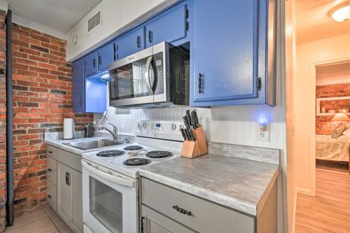 Ground Floor Unit 10 Miles to Myrtle Beach - image 14