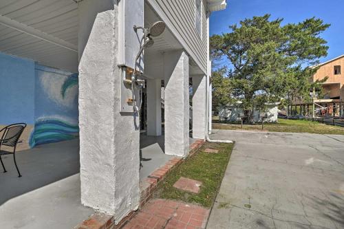 Ground Floor Unit 10 Miles to Myrtle Beach - image 7