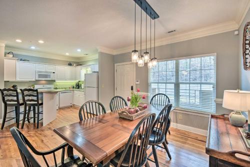 Inviting Kingwood Resort Condo in Clayton! Inviting Kingwood Resort Condo in Clayton!