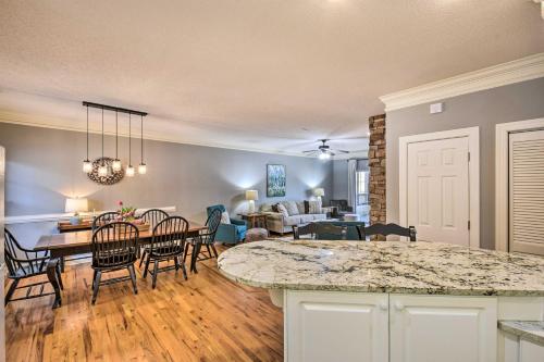 Inviting Kingwood Resort Condo in Clayton! Inviting Kingwood Resort Condo in Clayton!