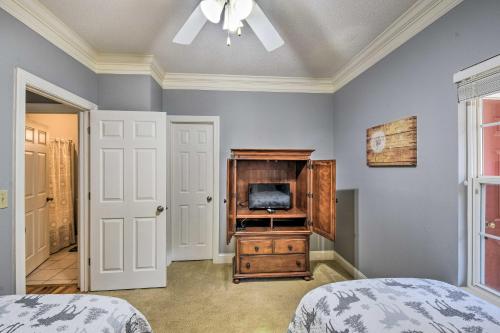 Inviting Kingwood Resort Condo in Clayton! Inviting Kingwood Resort Condo in Clayton!