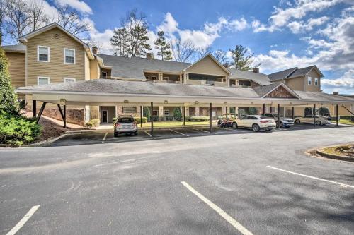 Inviting Kingwood Resort Condo in Clayton! Inviting Kingwood Resort Condo in Clayton!
