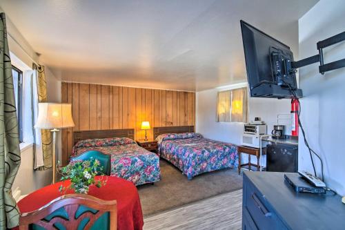 Pet-Friendly Vacation Rental Near Boyd Lake in Loveland, USA