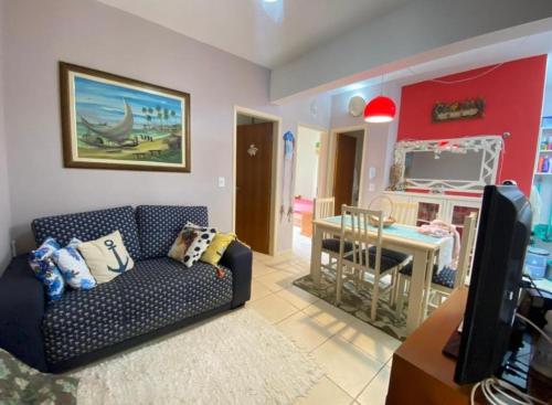 Aproveite o melhor de Ubatuba apartamento com 2 dormitórios até 5 pessoas