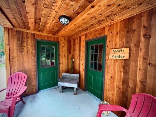 Moss Mountain Inn