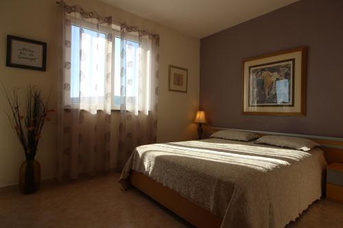Apartments with a parking space Rabac Labin - 7441 - image 3