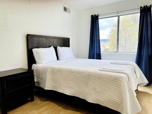 Spacious 2 Master Bedroom Apartment in Canoga Park