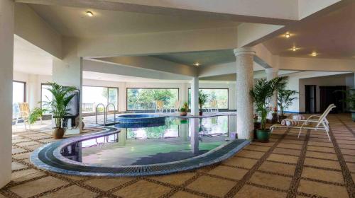 Exterior view, Whispering Heights, Pawna Lake, Lonavala - ama Stays & Trails in Aamby Valley City