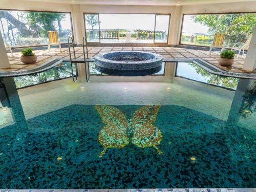 View, Whispering Heights, Pawna Lake, Lonavala - ama Stays & Trails in Aamby Valley City