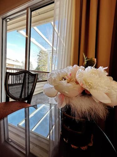 Super Cosy 8Bed & 6Bath in Vancouver heart near to airport