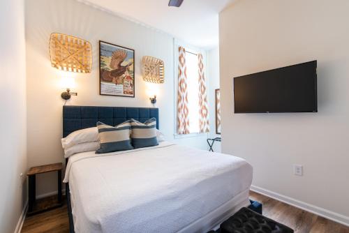 The Woodford Hotel - image 9
