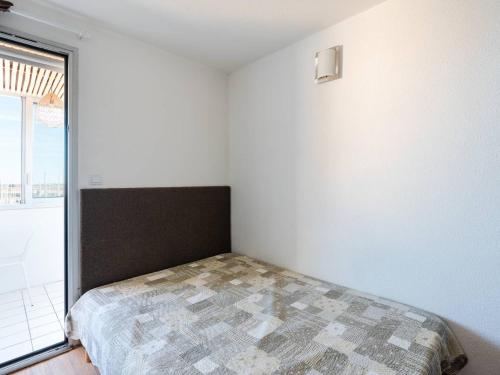 Apartment image 5