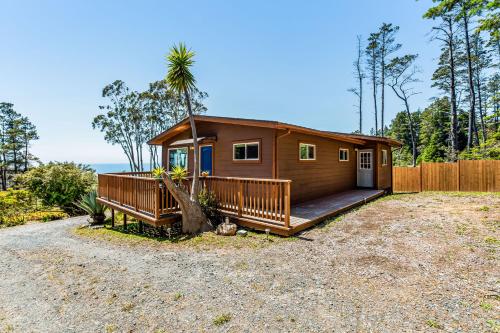 High Tor Upper House with Great Ocean Views