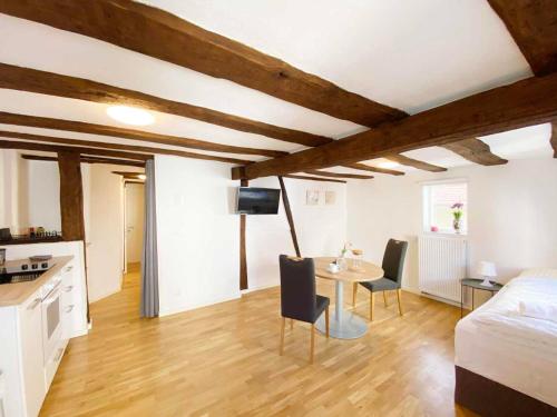 Charmante Apartments mit TV-WiFi in 凱爾克海姆/陶努斯