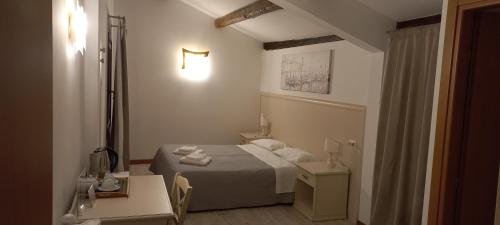 Palazzetto Canossa 3