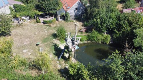 Vakantiewoning met sauna & hottub en zwempoel op Natuurterrein