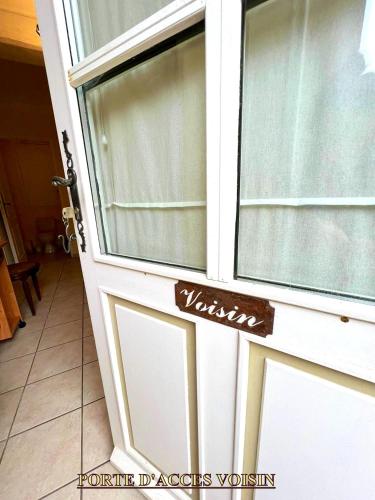 Entree, Appartement charmant à Lacrost avec jardin privé - 60 m² (Appartement charmant a Lacrost avec jardin prive - 60 m²) in Lacrost