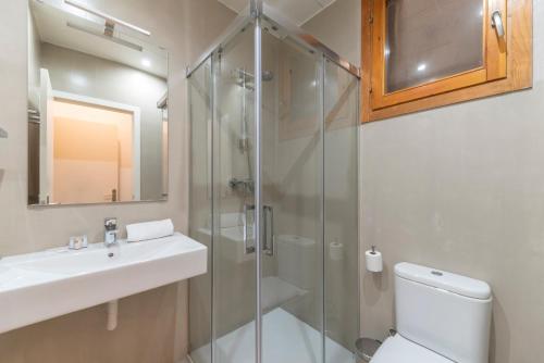 Centric Gracia Apartments - image 7