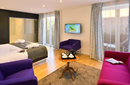 Logis Hotel Le Parc & Spa