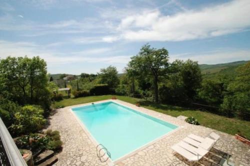 [Swimming pool with view] Tenuta la Macinaia