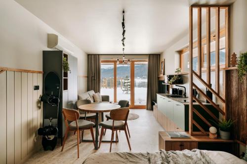Premium Quadruple Room image 3