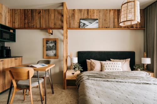 Comfort Triple Room image 5