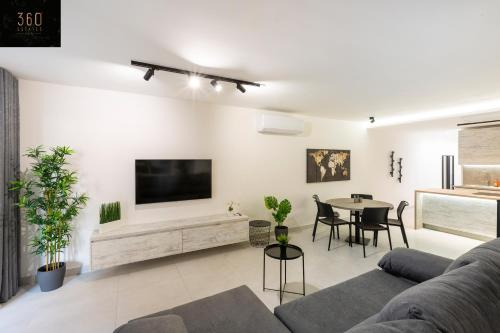 Beautiful, cozy APT just off the Promenade & WIFI by 360 Estates, Sliema (foto 4)