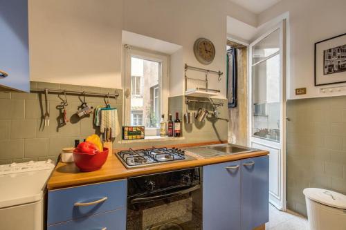 Monti Coliseum 2nd floor 3 bedroom, Rome (photo 6)