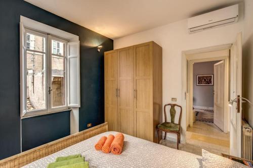 Monti Coliseum 2nd floor 3 bedroom, Rome (photo 9)