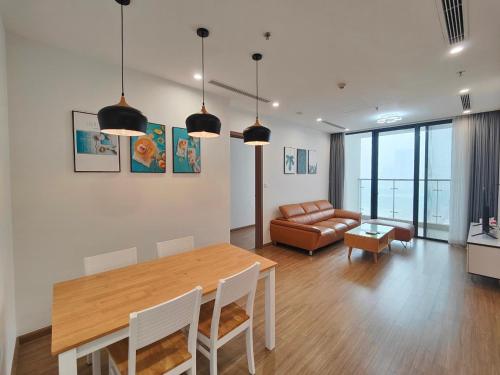 Anstay Luxury Vinhomes Skylake View Hồ 3Brs