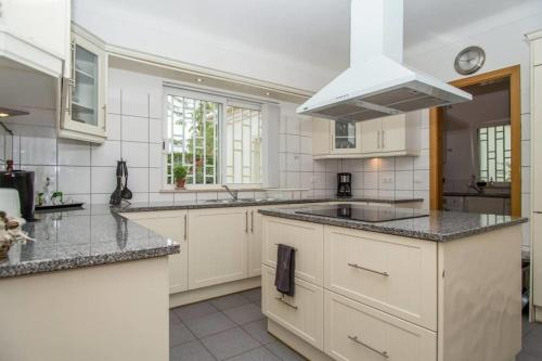 บริการและสิ่งอำนวยความสะดวก, Casa Figueira, Salicos in ซาลิโกส