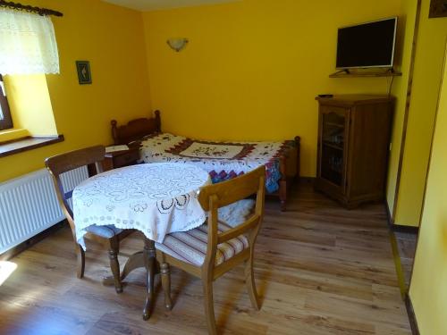 Apartmaji Pr-Gujlu Sela nad Podmelcem 5220 TOLMIN