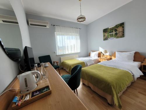 Motel S3 - image 3