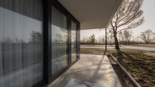 Sea&Lake, Sun & Snow