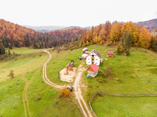 B&B Câmpeni - Pensiunea Poarta Lui Ionele - Bed and Breakfast Câmpeni