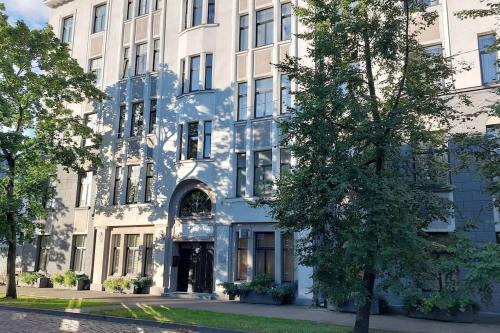 Spicy studio in Art Nouveau district, Culture trip, Riga