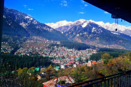 Chill in Hills Home Stay Manali in Bashisht