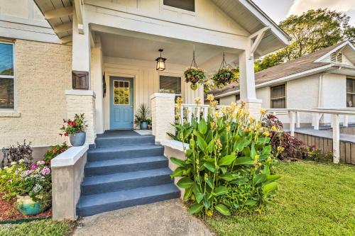 Remodeled Downtown Hot Springs Home with Porch! - image 4