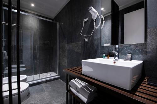Triple room, annex