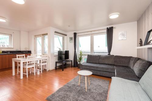 Modern Spacious 3 Bedroom City Centre Apartment - Free Parking - Private Balcony, Edinburgh (fotografie 9)