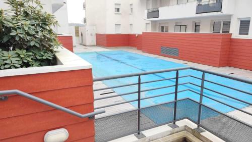 Exterior view, Appart Poissy Relax Wi-Fi Pool by Servallgroup in Carrieres-sous-Poissy
